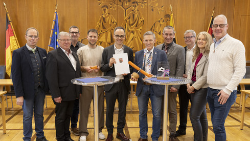 Landkreis Kaiserslautern erhält eine Förderung in Höhe von über 12 Millionen Euro für den Breitbandausbau Landkreis Kaiserslautern erhält eine Förderung in Höhe von über 12 Millionen Euro für den Breitbandausbau