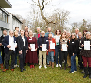 Gruppenfoto der neuen Nachhaltigkeits-Botschafter*innen Plus Rheinland-Pfalz