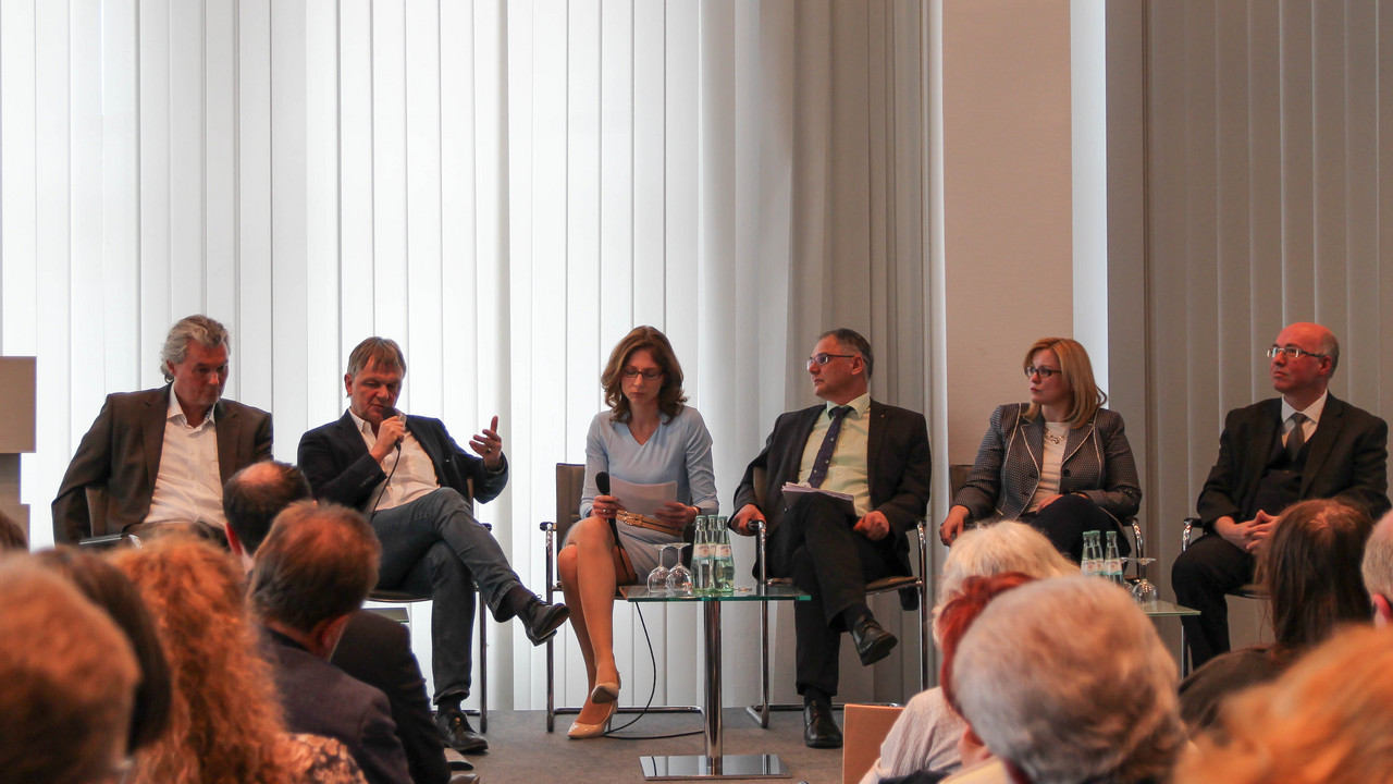 Expertengespräch bei der Veranstaltung DIALOG SOZIAL