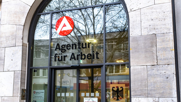 Arbeitslosigkeit im Januar gestiegen – Neuer Aufruf für arbeitsmarktpolitische Projekte für Jugendliche startet im Februar