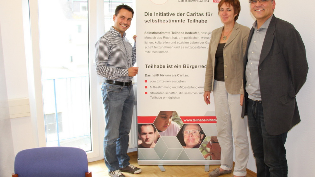 Staatssekretär David Langner besucht den Integrationsbetrieb CarMen